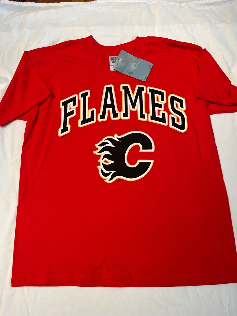 Calgary Flames Red Short-Sleeve Graphic Tee - Official Team Style, youth large